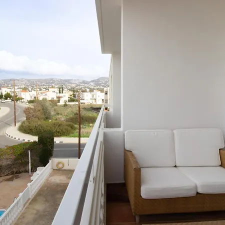 Golden Sunset Apartment